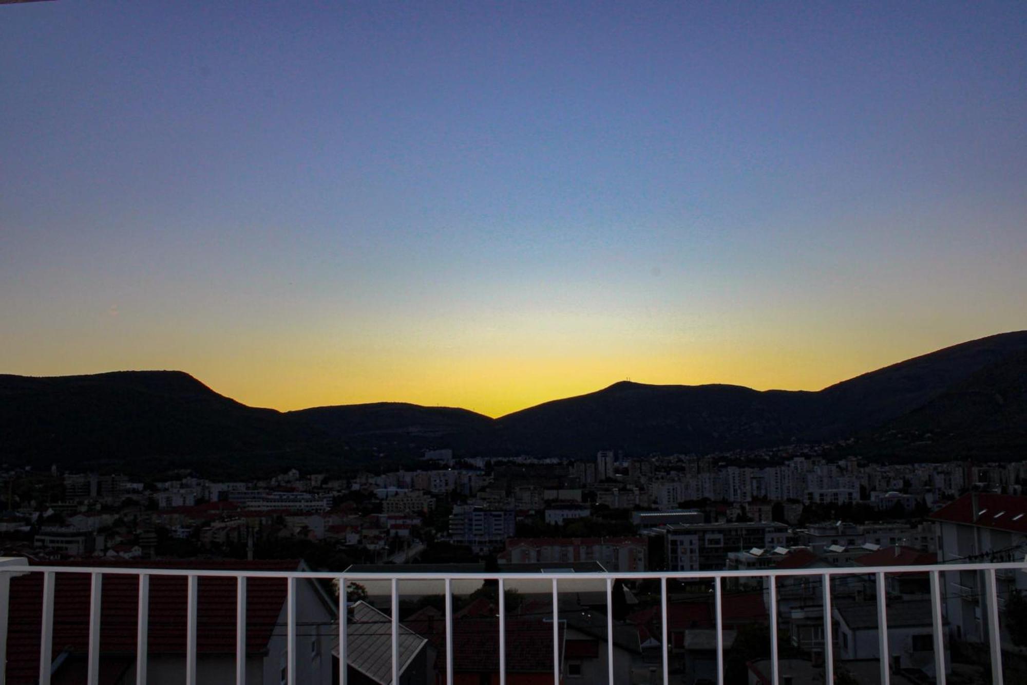 Apartment Merry - Free Garage & Parking Mostar Exterior foto