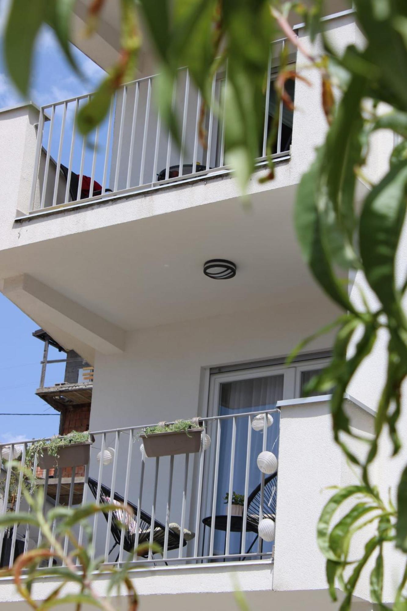 Apartment Merry - Free Garage & Parking Mostar Exterior foto